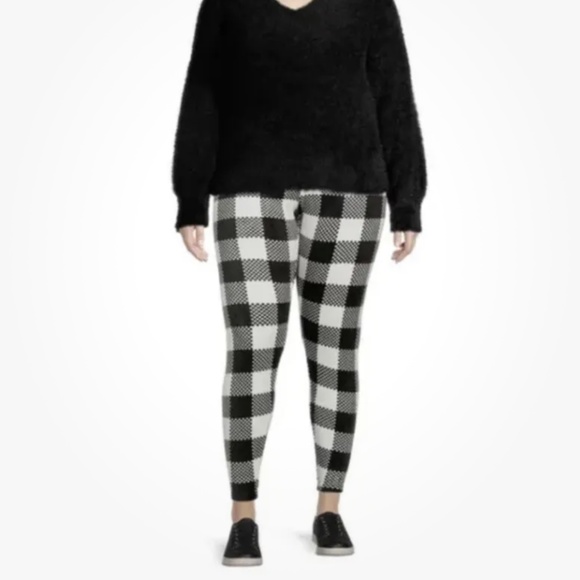 No Boundaries Soft Velour Black Buffalo Plaid Leggings XXX/3X/23-25 NEW - Picture 4 of 5
